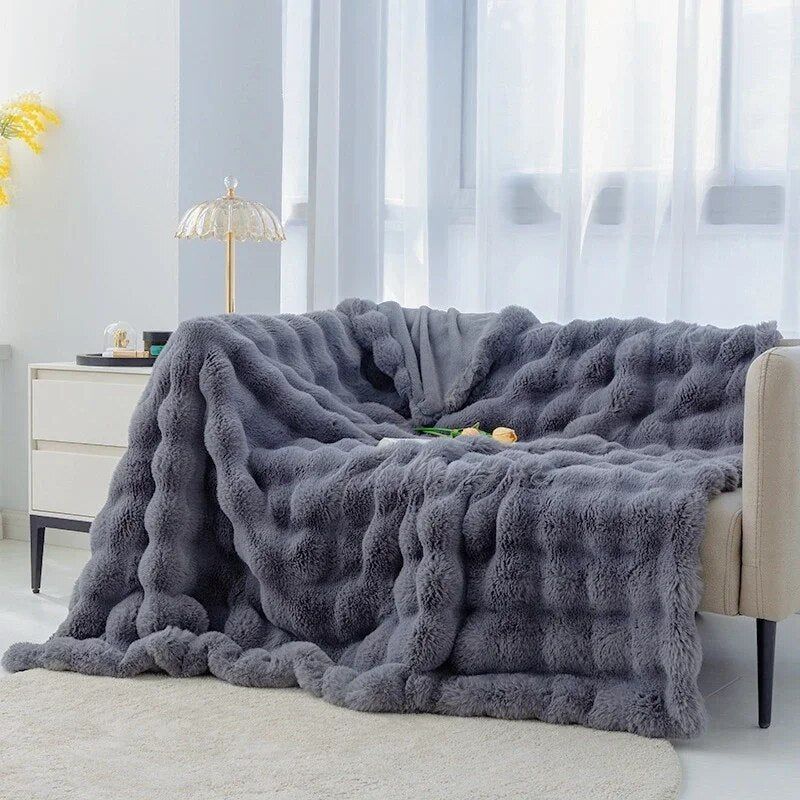 Super Soft Plush Fleece Winter Blanket – Cozy, Anti-Pilling, Machine Washable