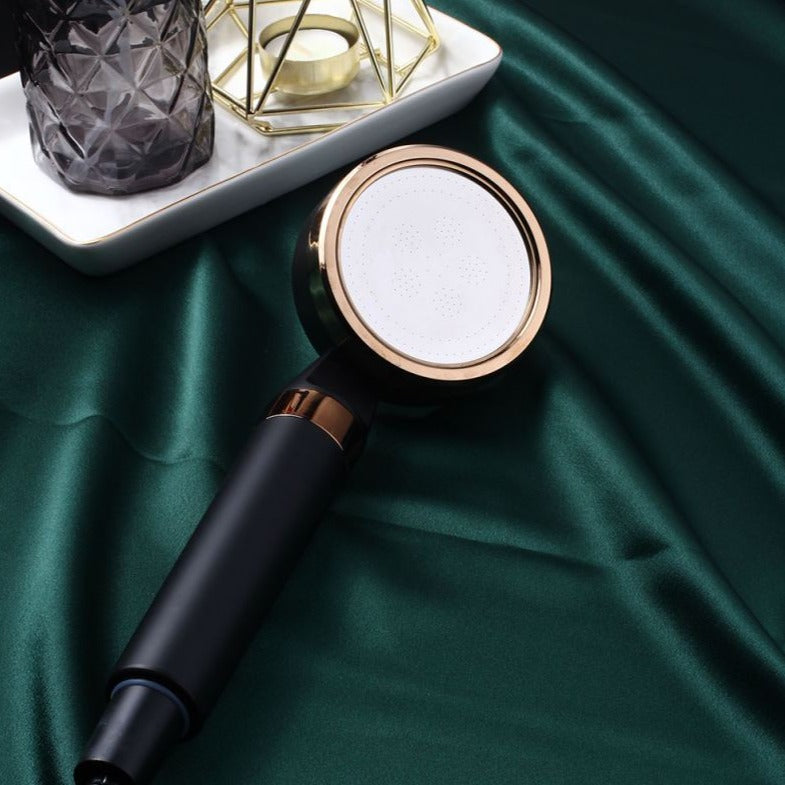 Luxury Handheld Showerhead with Vitamin C Filtration and MineralStream Technology