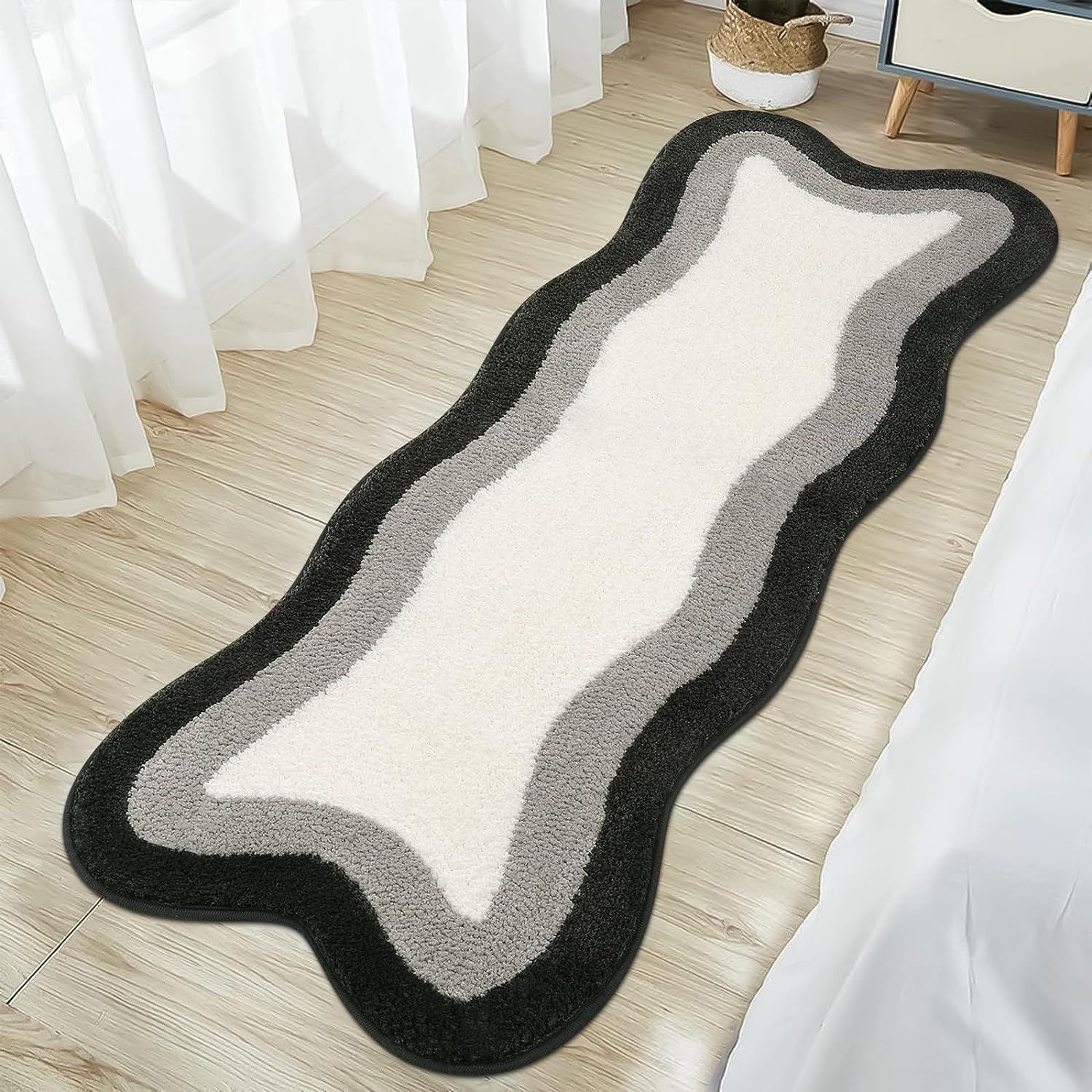 Black Gradient Non-Slip Plush Bathroom Bath Mat with Irregular Shape