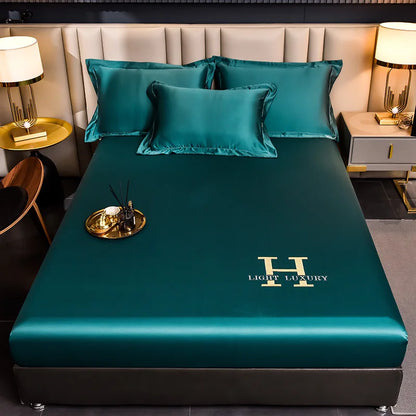 SilkLuxe Solid Color Microfiber Bed Sheet – Soft, Breathable, Perfect Fit